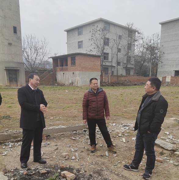 2769d7199bb2ad82fa6df6360e96cabe.jpg image002.jpg