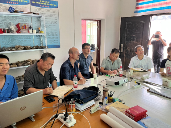 0a363c37f159aefea7a19344964a1213.png 綜合地質(zhì)大隊新聞稿件審批表2022--268323.png