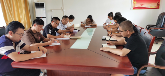 169be612077aa2bec3bb35647408902a.png 綜合地質(zhì)大隊(duì)新聞稿件審批表2022--281209.png