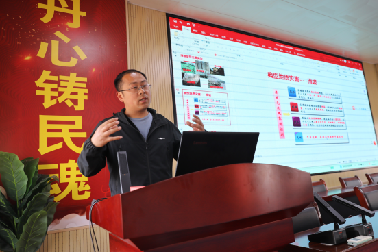 54b9ef6be2ab77585f64bbae1765c2c7.png 綜合地質(zhì)大隊(duì)新聞稿件審批表2023--119503.png